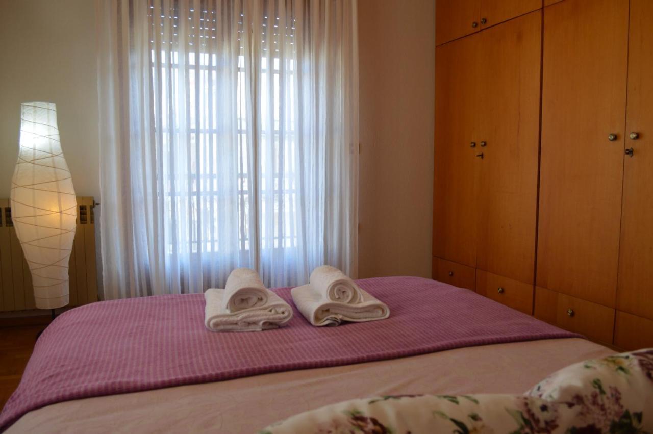 Meteora Family House Apartamento Kalabáka Exterior foto